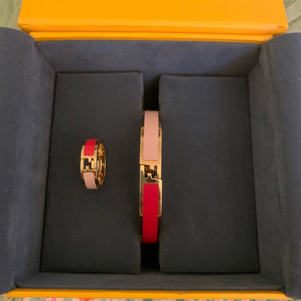 FENDI Enamel Bicolor Fendista Bangle Bracelet & Ring Pink/red